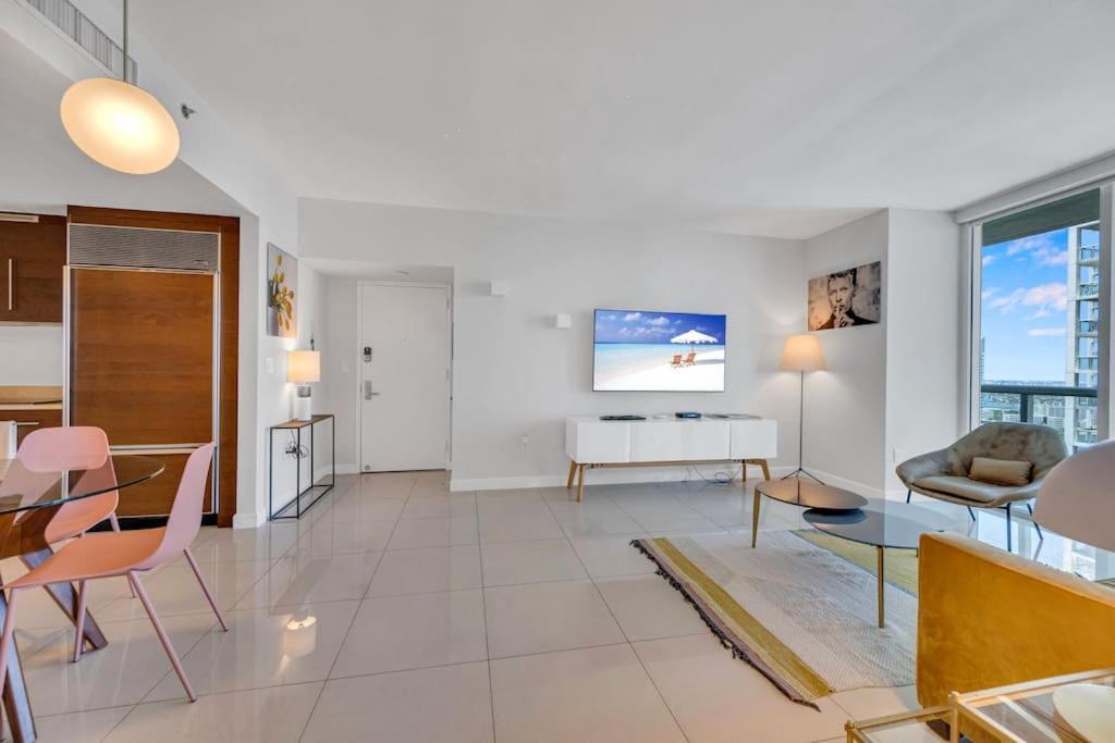 شقة Icon Luxury 34Th Floor Amazing Oceanview, Brickell ميامي المظهر الخارجي الصورة