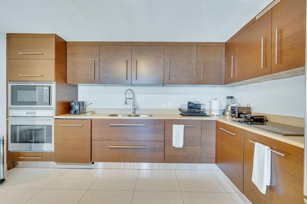 شقة Icon Luxury 34Th Floor Amazing Oceanview, Brickell ميامي المظهر الخارجي الصورة